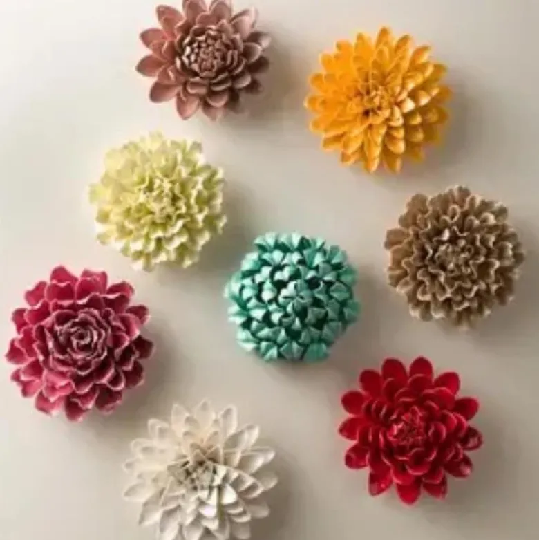 Ceramic Wall Flowers, 8" - Cream