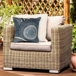 Indoor/Outdoor Blue Circle Pillow, 18
