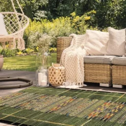 Indoor/ Outdoor Marina Tribal Stripe Green Rug, 3' x 5'