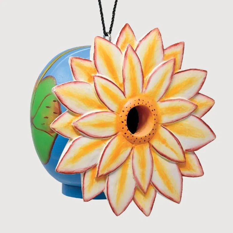 Lotus Gordo Birdhouse