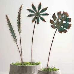 Patina Botanical Garden Stake - Flower