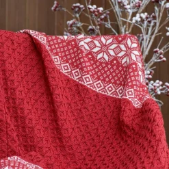Red Merino Wool Jacquard Throw with Snowflake Pattern, 40" x 60"