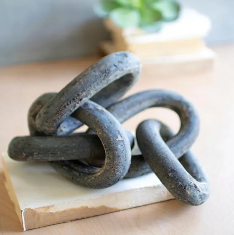 Sculpted Gray Clay Chain
